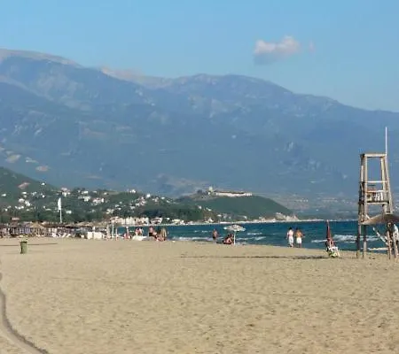 Danai 22 דירה Paralía